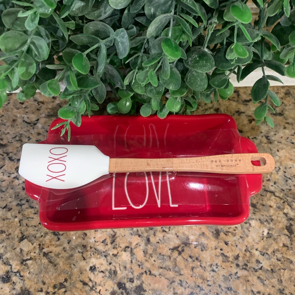 New Rae Dunn Valentines Love Mini Loaf Pan and Spatula